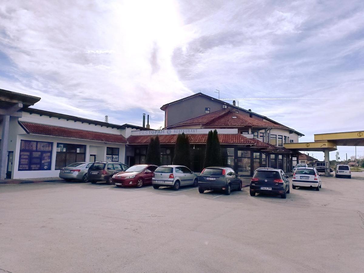 Motel Gas-Petrol Samac Bosanski Samac Екстер'єр фото